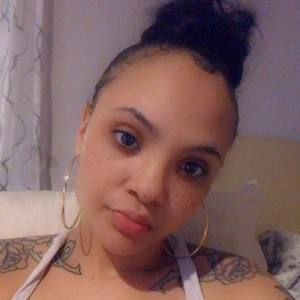 Meet your Posher, Brielle